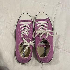 purple converse size 8